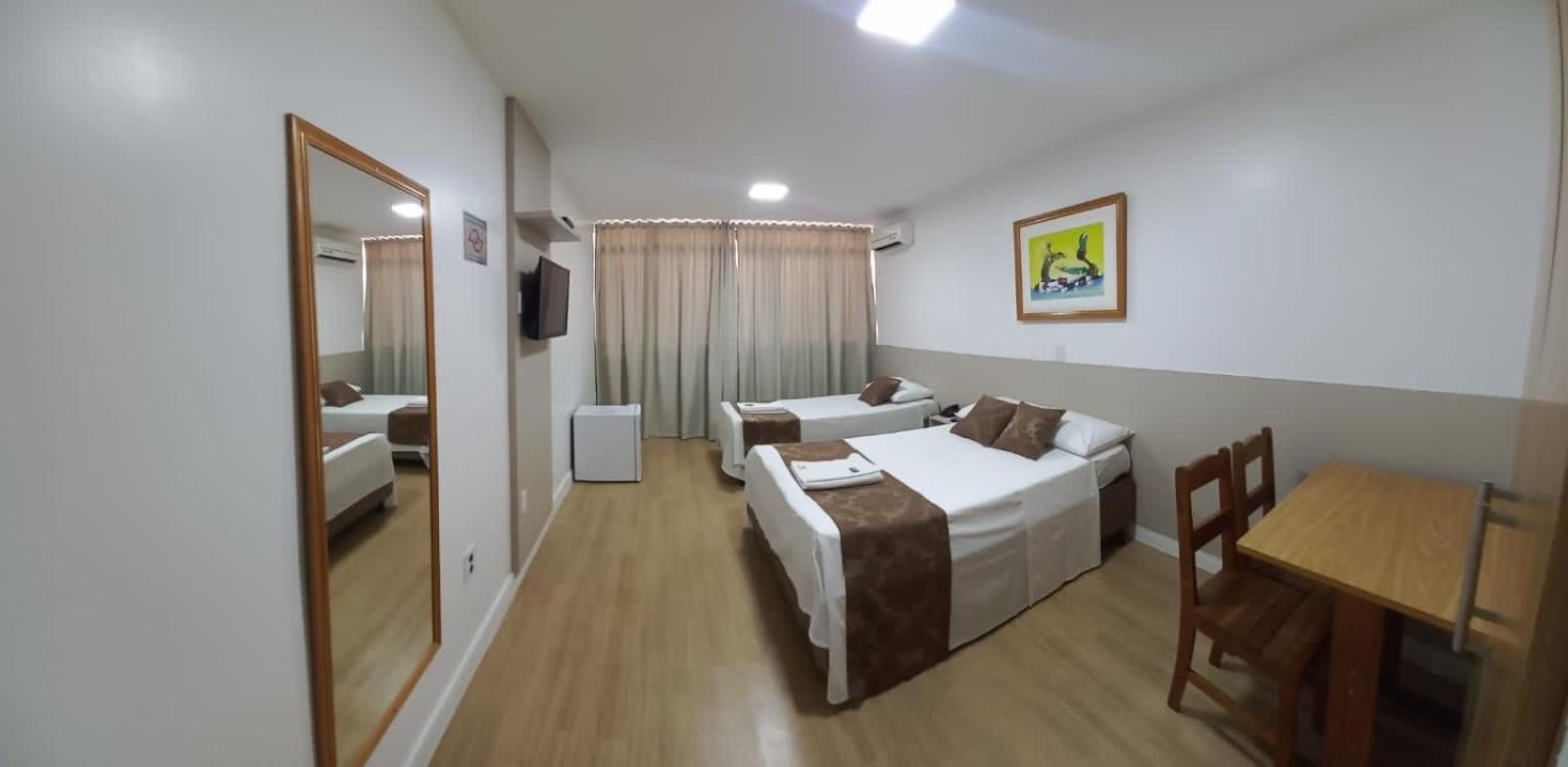 Max Hotel Nucleo Bandeirante Bagian luar foto