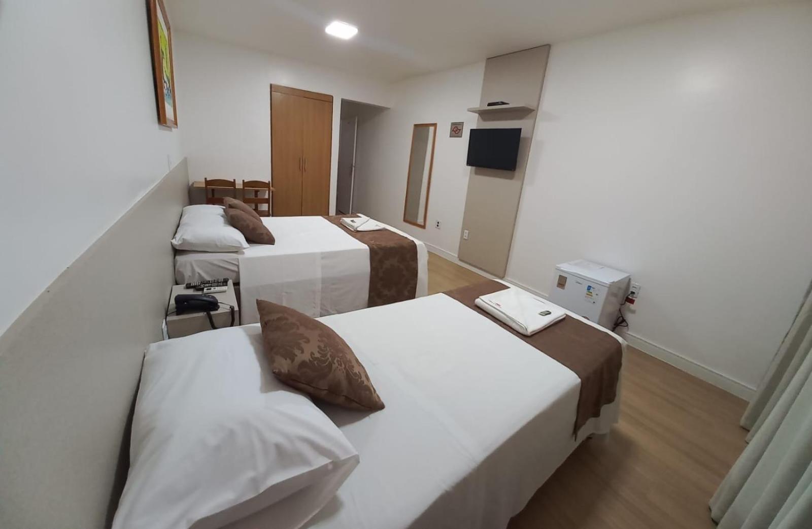 Max Hotel Nucleo Bandeirante Bagian luar foto