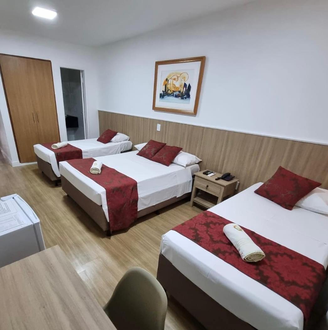 Max Hotel Nucleo Bandeirante Bagian luar foto