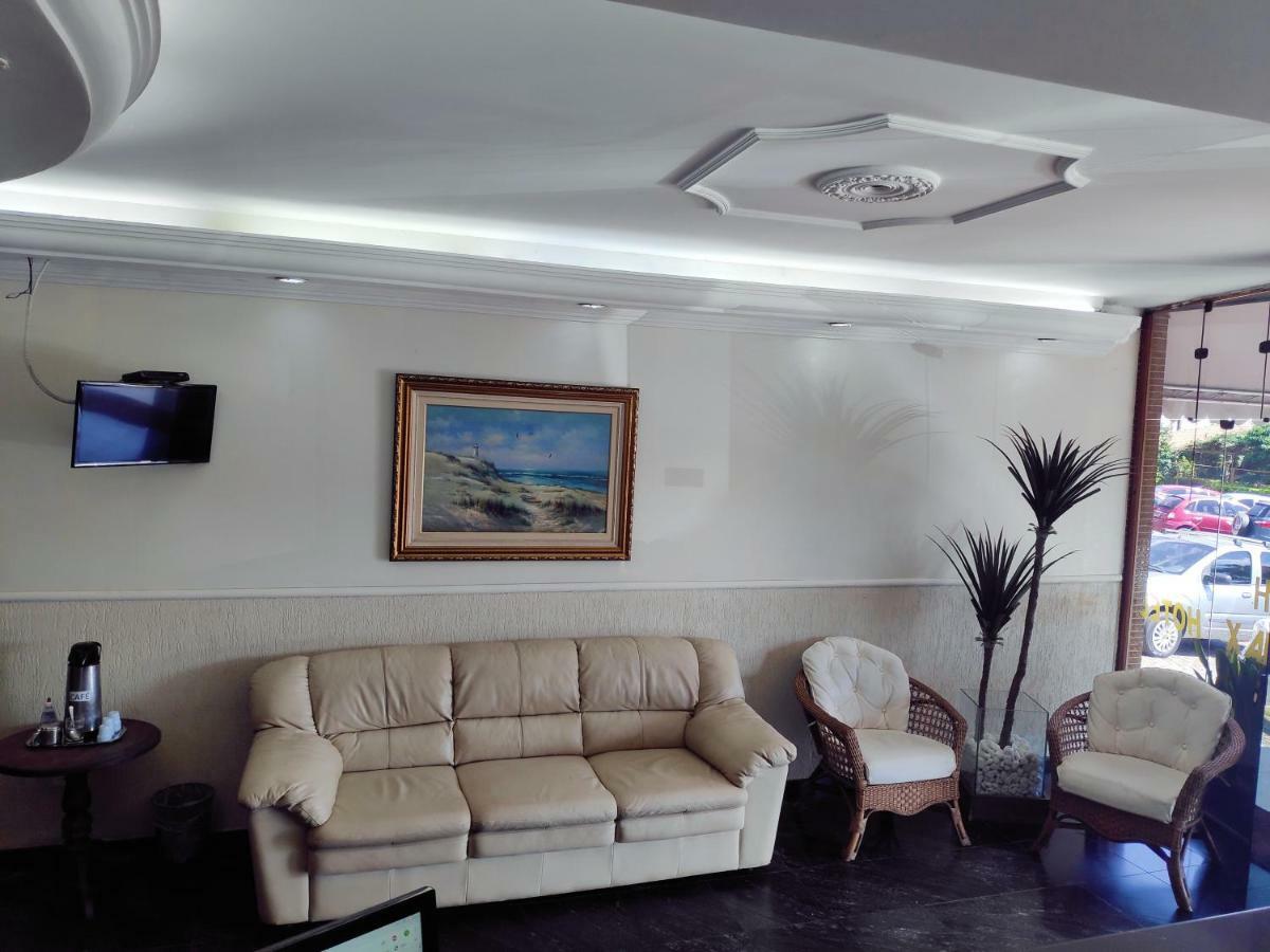 Max Hotel Nucleo Bandeirante Bagian luar foto